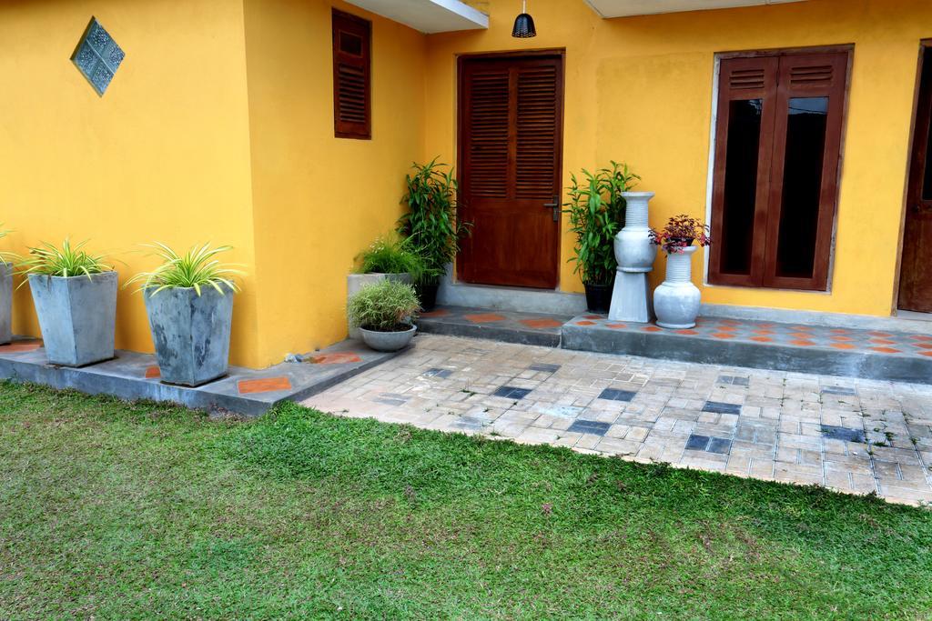 Villa Mitrayu Nugegoda Zimmer foto